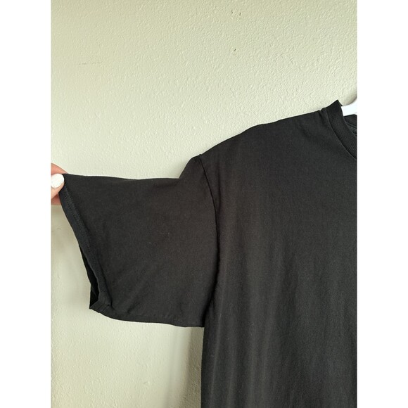 In-N-Out Burger Restaurant T-shirt California Yellow with Cars Sunset Graphics - Picture 5 of 7